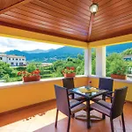 Дом отдыха Luxurious In Bregi