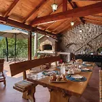 Дом отдыха Luxurious In Bregi Breza