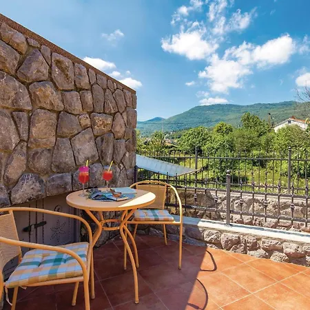 Nyaraló Luxurious In Bregi Breza