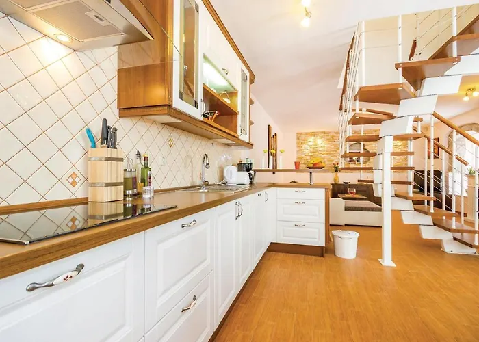 Casa vacanze Cozy In Bregi With Wifi Breza