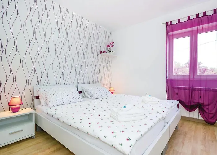 Cozy In Bregi With Wifi * Breza