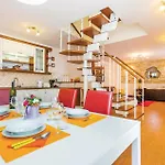 Hébergement de vacances Luxurious In Bregi *