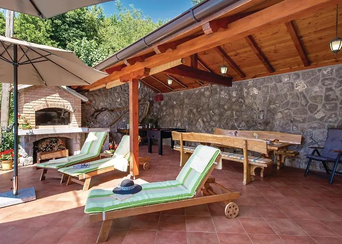 Cozy In Bregi With Wifi * Breza