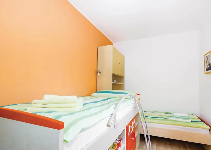 Cozy In Bregi With Wifi